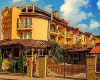 Array Дворик Лева (Трускавец)